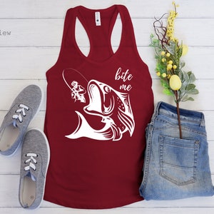 Bite Me Fishing Cruise Gym Active Tease Women&#39;s Tank Top Travel