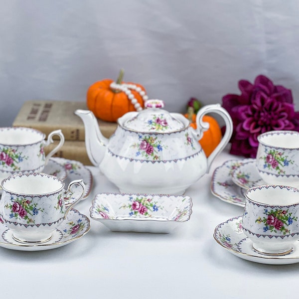 Vintage 1940s UNUSED Royal Albert Petit Point 16 Piece Tea Set for 4, Royal Albert Dessert Set, English Bone China, Christmas, tea party