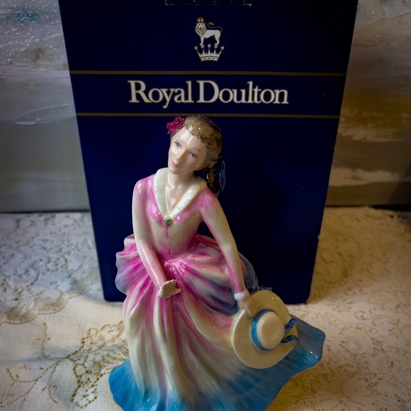 Vintage MINT condition Royal Doulton Figurine with box, “Barbara”, HN3441  beautiful woman, gift, collectable figure, birthday, princess