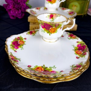 RARE Vintage Royal Albert Old Country Roses Snack Set, Breakfast plate with teacup, 5 available, sold separately, English Bone China