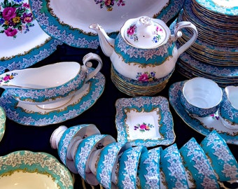 Außergewöhnliches 20-teiliges Fine Bone China Minton Ariel Geschirr Set ~ Plus Bonus große ovale Servierschüssel ~ Made in England