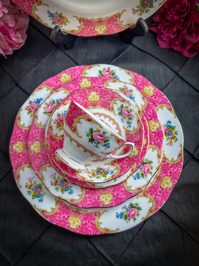 Royal Albert Lady Carlyle 5 piece place setting