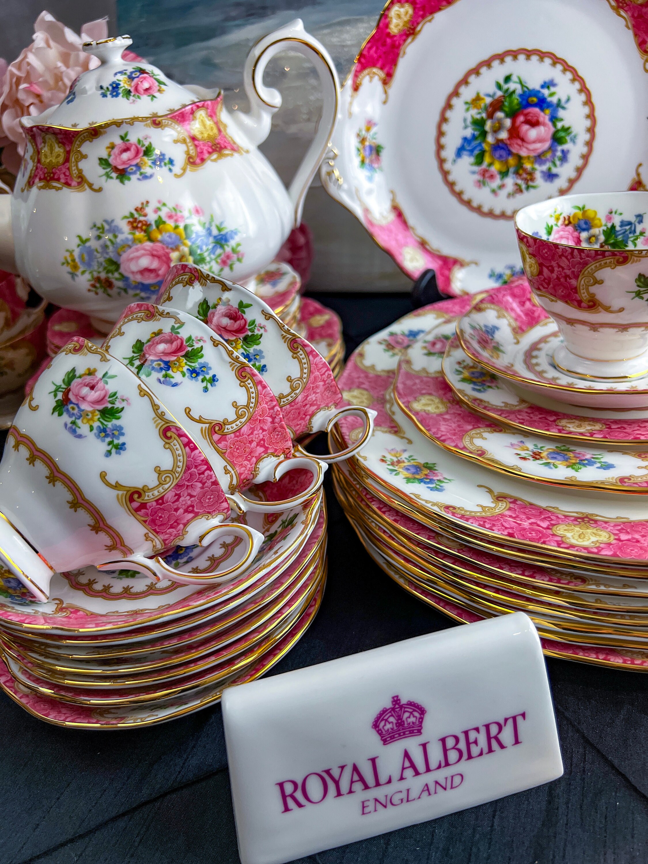 45 Piece Royal Albert Lady Carlyle Dinner for 8 People, RARE