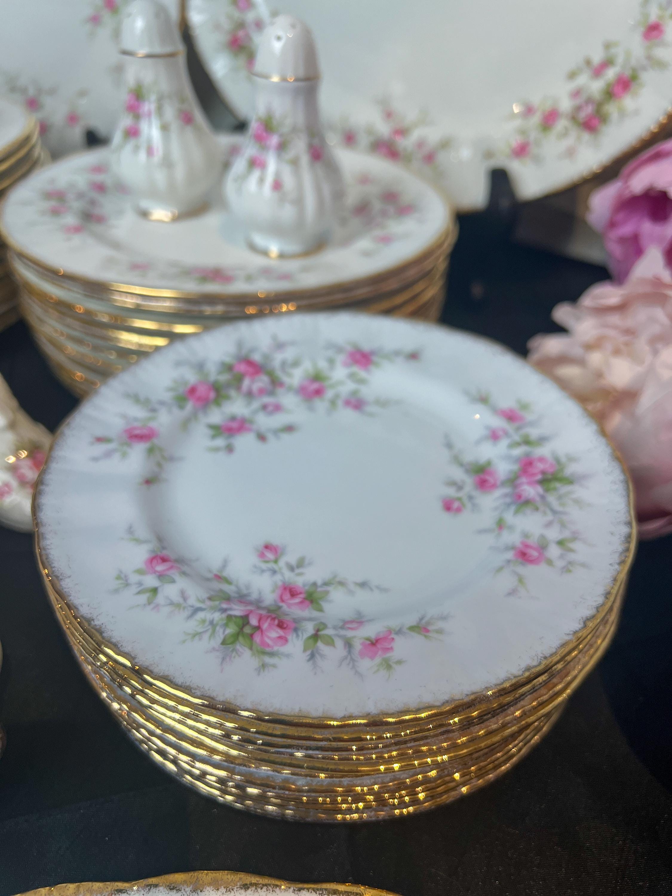 94 Piece Vintage PARAGON Victoriana Rose FULL Dinner Service for