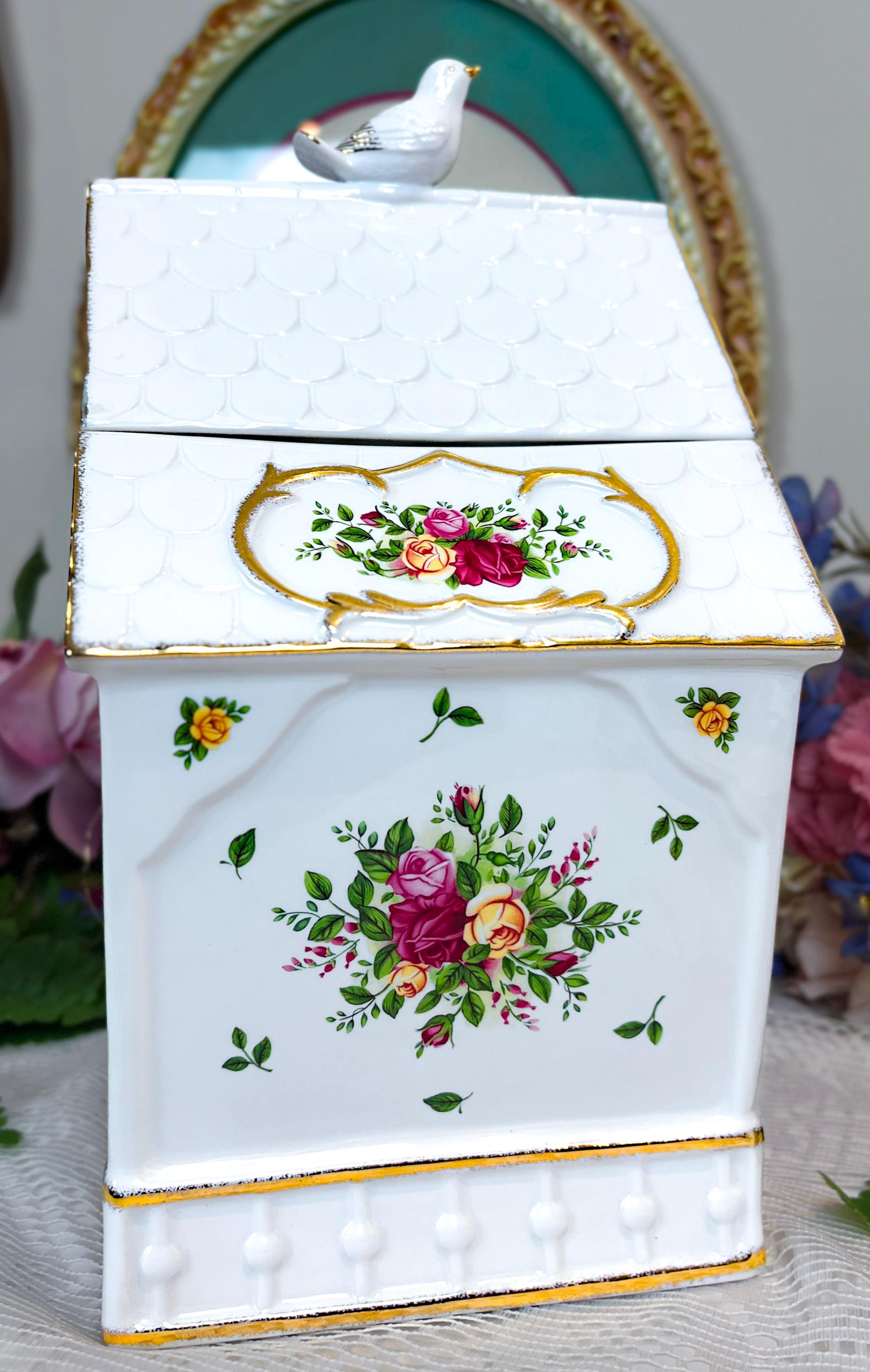 VERY RARE Large Royal Albert Old Country Roses Birdhouse Cookie