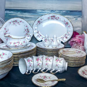 Paragon Victoriana Rose Bone China - Etsy