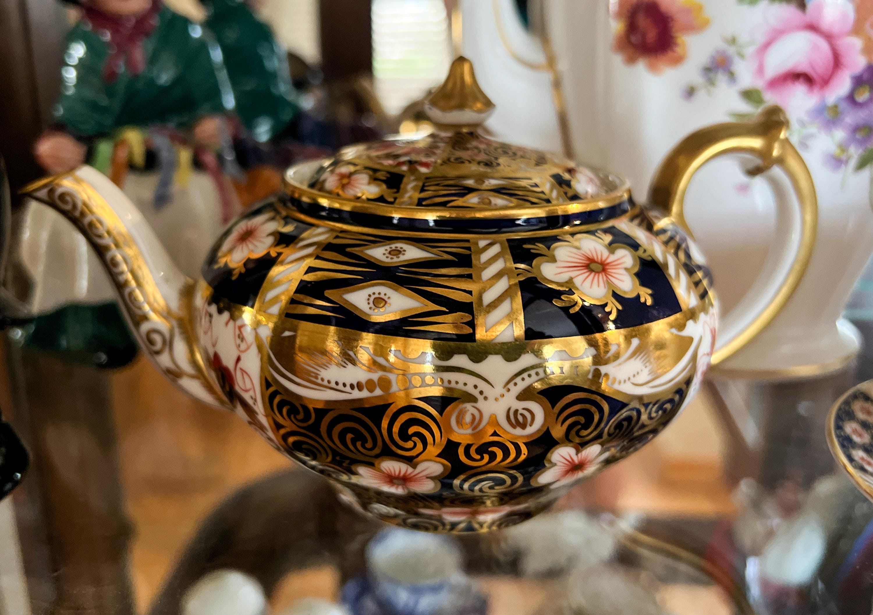 花瓶  Crown Derby 花瓶 Crown Derby Derby & Royal Crown Derby | gentlerattleofchina