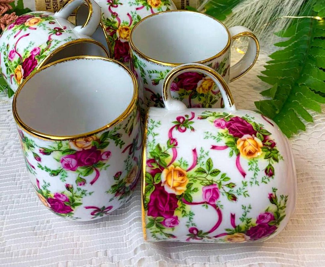 希少なロイヤルアルバート ルビーセレブレーションマグカップ