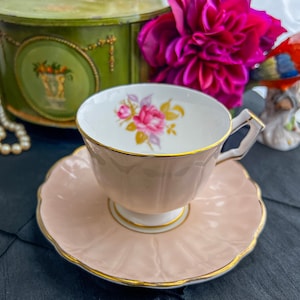 1930s Aynsley Cream Pink crocus tea cup and saucer with cabbage rose and gold leaves, unused, made in england