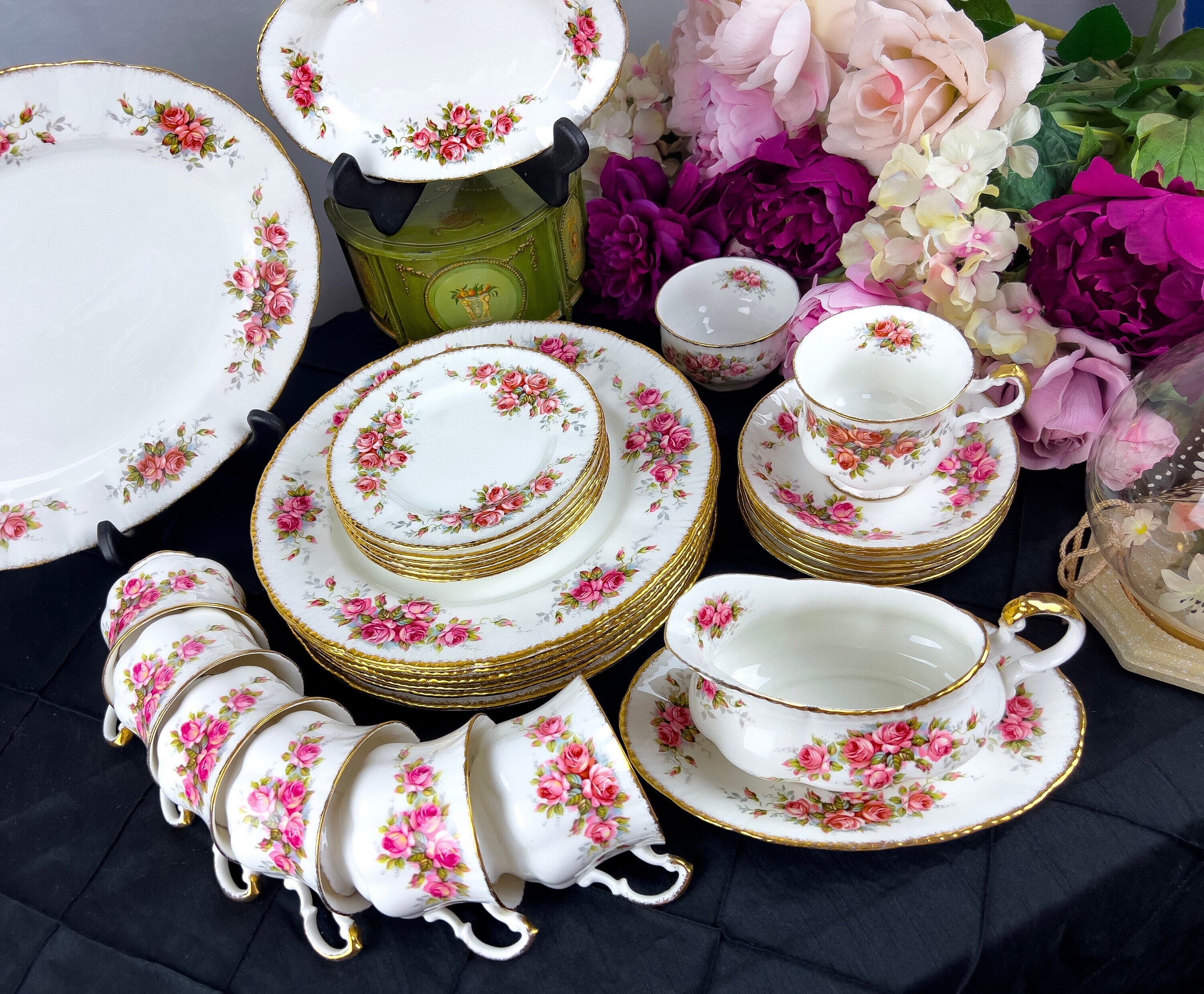 パラゴン エリザベスローズ 27ピースディナーセット（6人用）入手困難