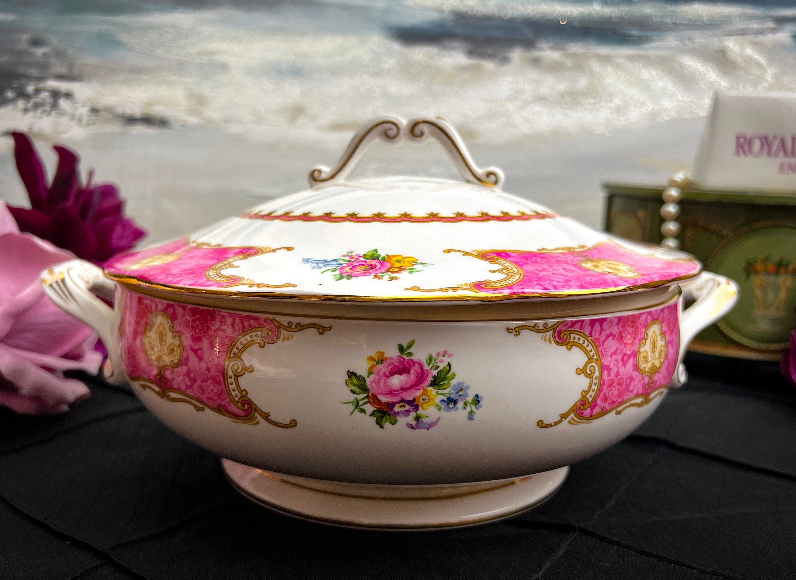 Vintage Royal Albert Lady Carlyle Tureen: English Bone China