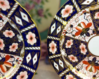Royal Crown Derby Traditional Imari 2451 Platter 12.75
