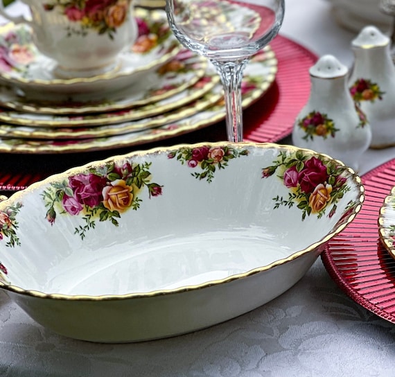 Vintage Royal Albert Old Country Roses Oval Vegetable Dish/bowl