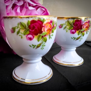 Porta-ovos Royal Albert Old Country Roses Vintage: porcelana inglesa