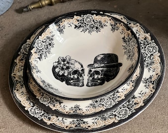 Steampunk Skull Couple 12 piece dinner set for 4 people AND Individual plates & bowls sold separately, UNUSED Limited Edition Royal Stafford