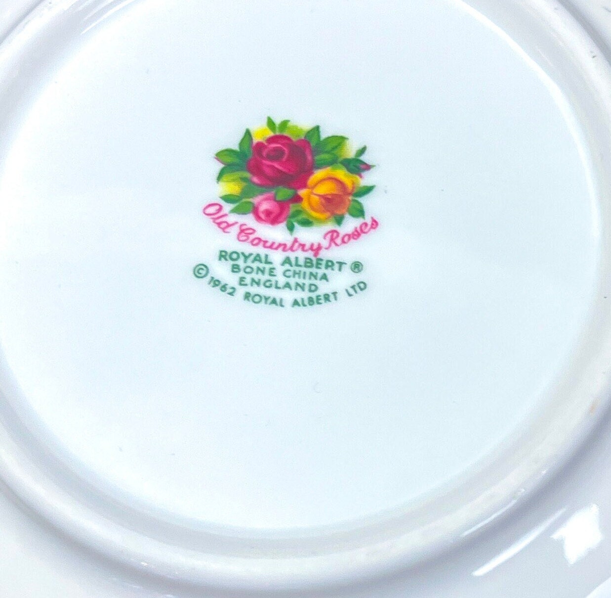 91 Piece Vintage Royal Albert Old Country Roses Dinner Service for