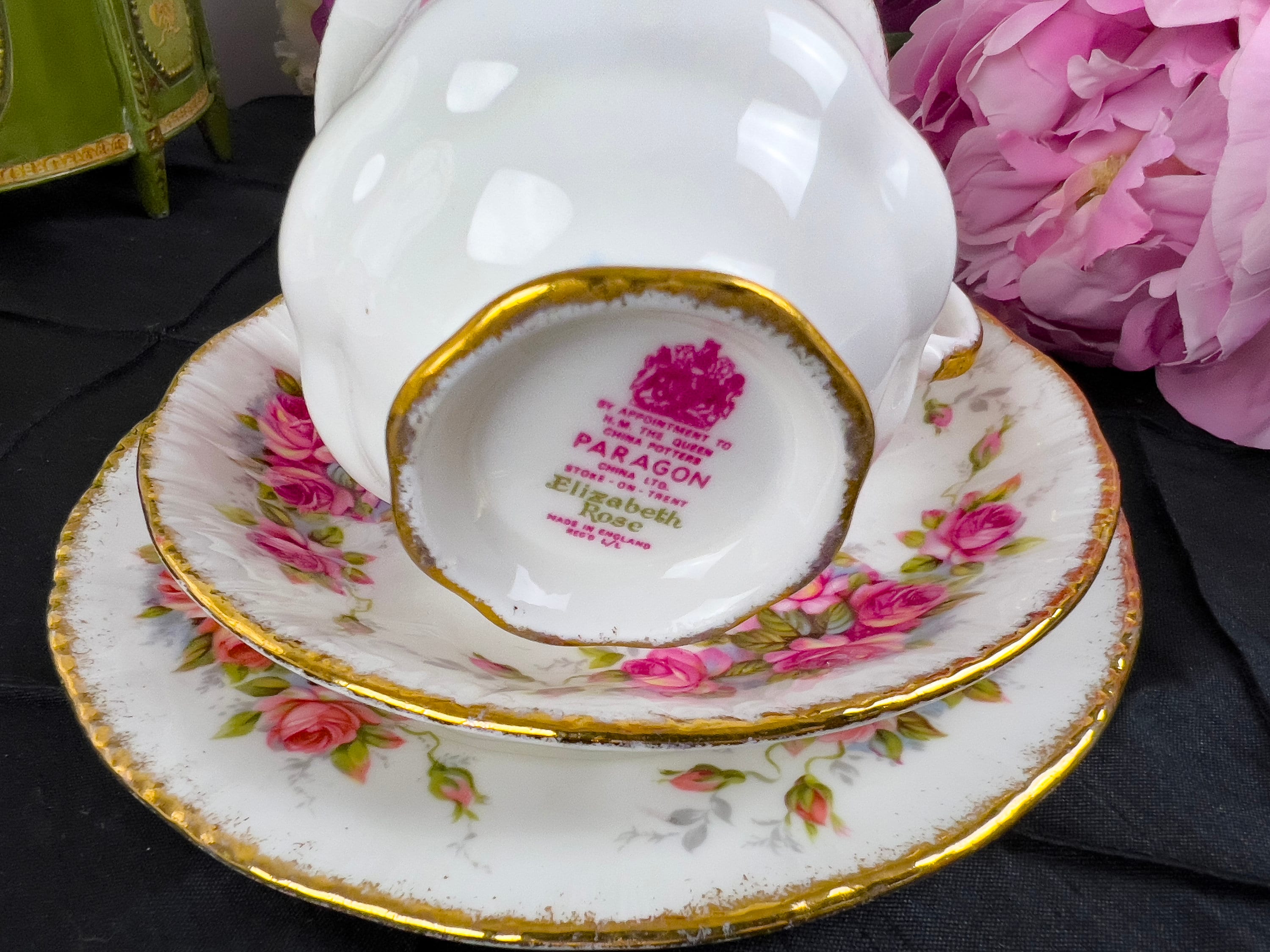 パラゴン エリザベスローズ 27ピースディナーセット（6人用）入手困難