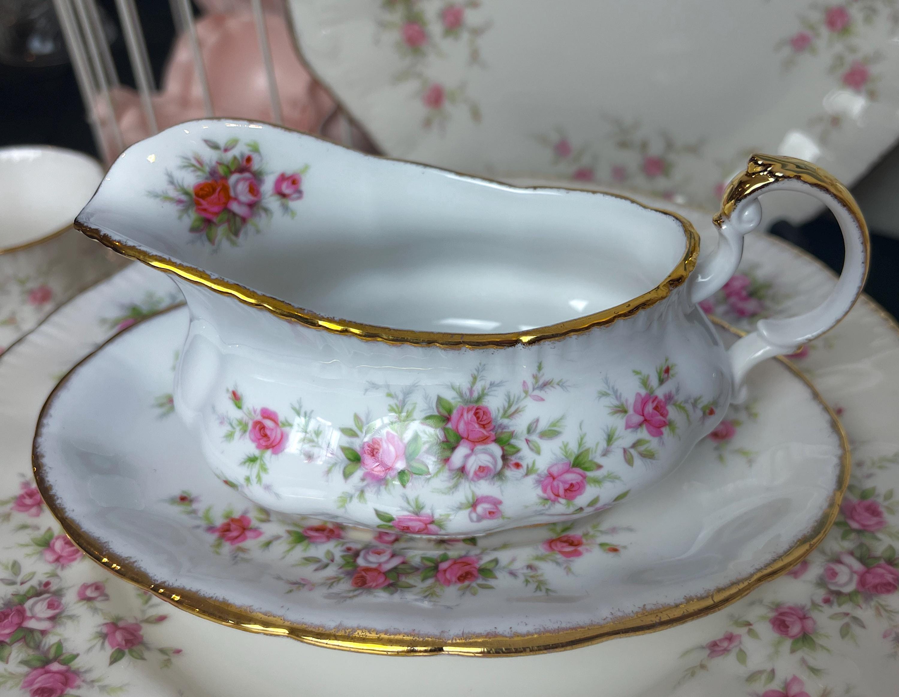 90 Piece Vintage PARAGON Victoriana Rose FULL Dinner Service for
