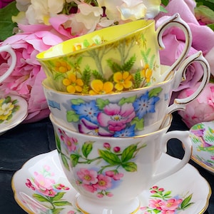 Bulk Wholesale Lots of Vintage Royal Albert English Bone China Teacups and Saucers for tea parties/wedding/baby/bridal showers/birthdays