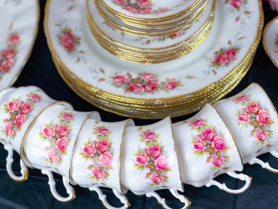 パラゴン エリザベスローズ 27ピースディナーセット（6人用）入手困難