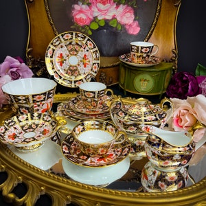 イギリス製　ロイヤルクラウンダービー　ミニチュアティーセット　ポージー　花束 イギリス製 ロイヤルクラウンダービー ミニチュアティーセット