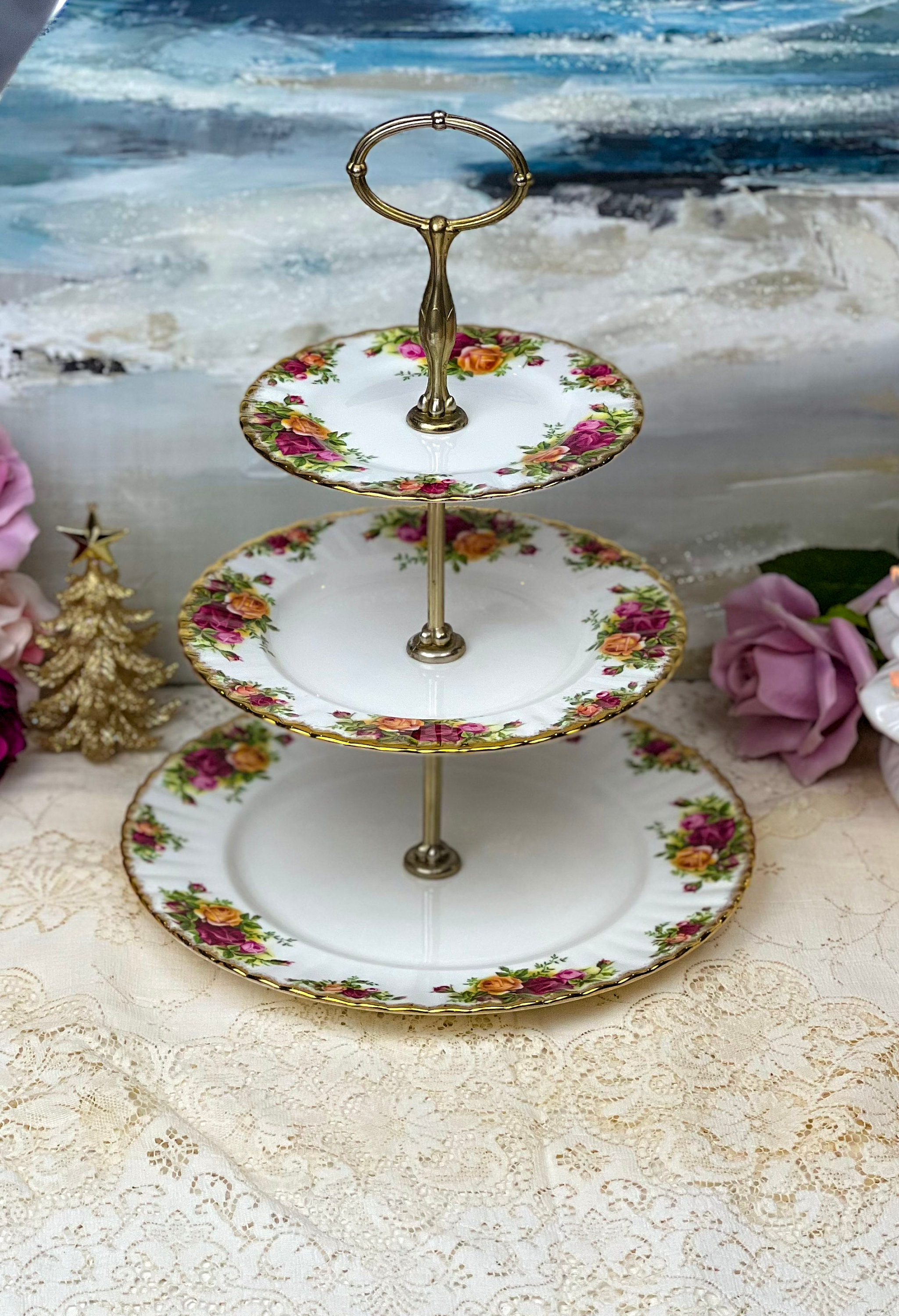 Old top cake stands