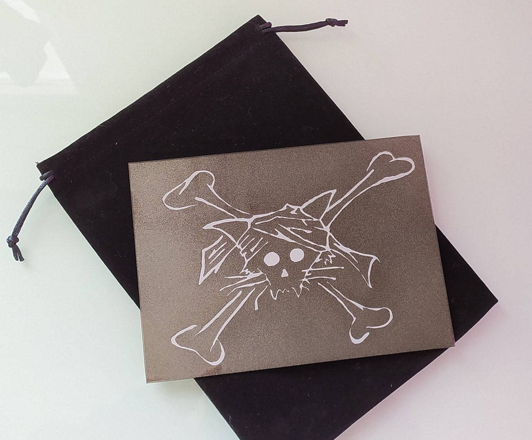 Metallic Black Pirate Cat Glass Snuff Plate Etsy