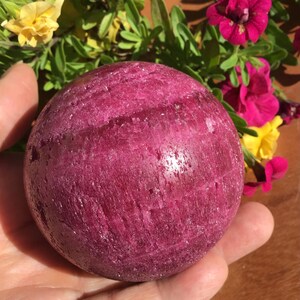 Ruby Sphere imagen 3
