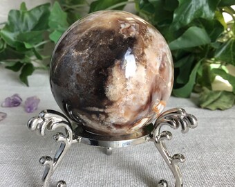 Zwarte opalen bol (I)