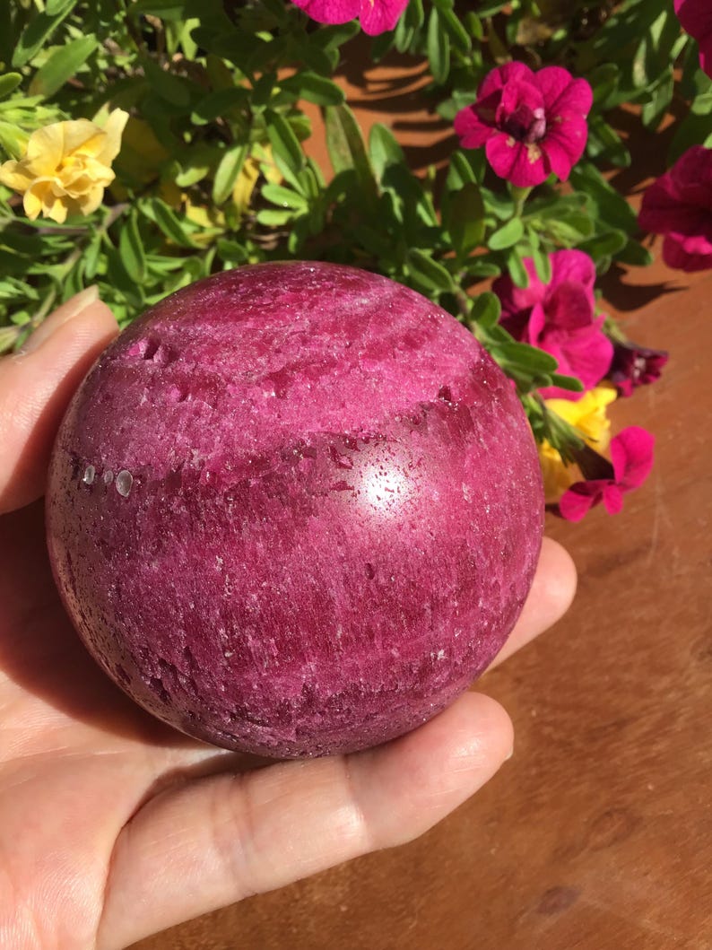 Ruby Sphere imagen 2