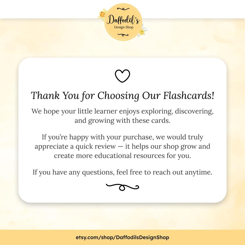 以下が含まれることがあります： 斑点のあるマット仕上げのセラミックマグカップ3個セット。マグカップはクリーム、ライトグレー、ダークグレーの色合いです。各マグカップはシンプルでミニマリストなデザインです。