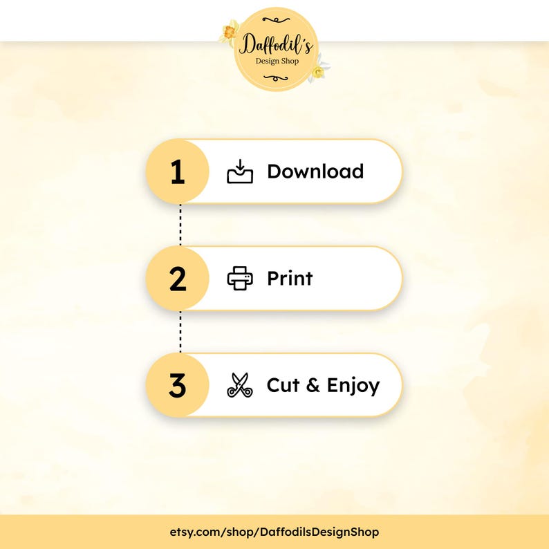 以下が含まれることがあります： 白のセラミックマグカップ、黒い持ち手、手書き風の「But First, Coffee」の文字。マグカップは白い面に置かれています。マグカップの高さは約10cmです。