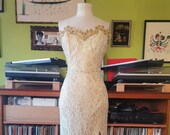 Beautiful and super glamorous Jessica Mc Clintock by Gunne Sax dress from the 80s