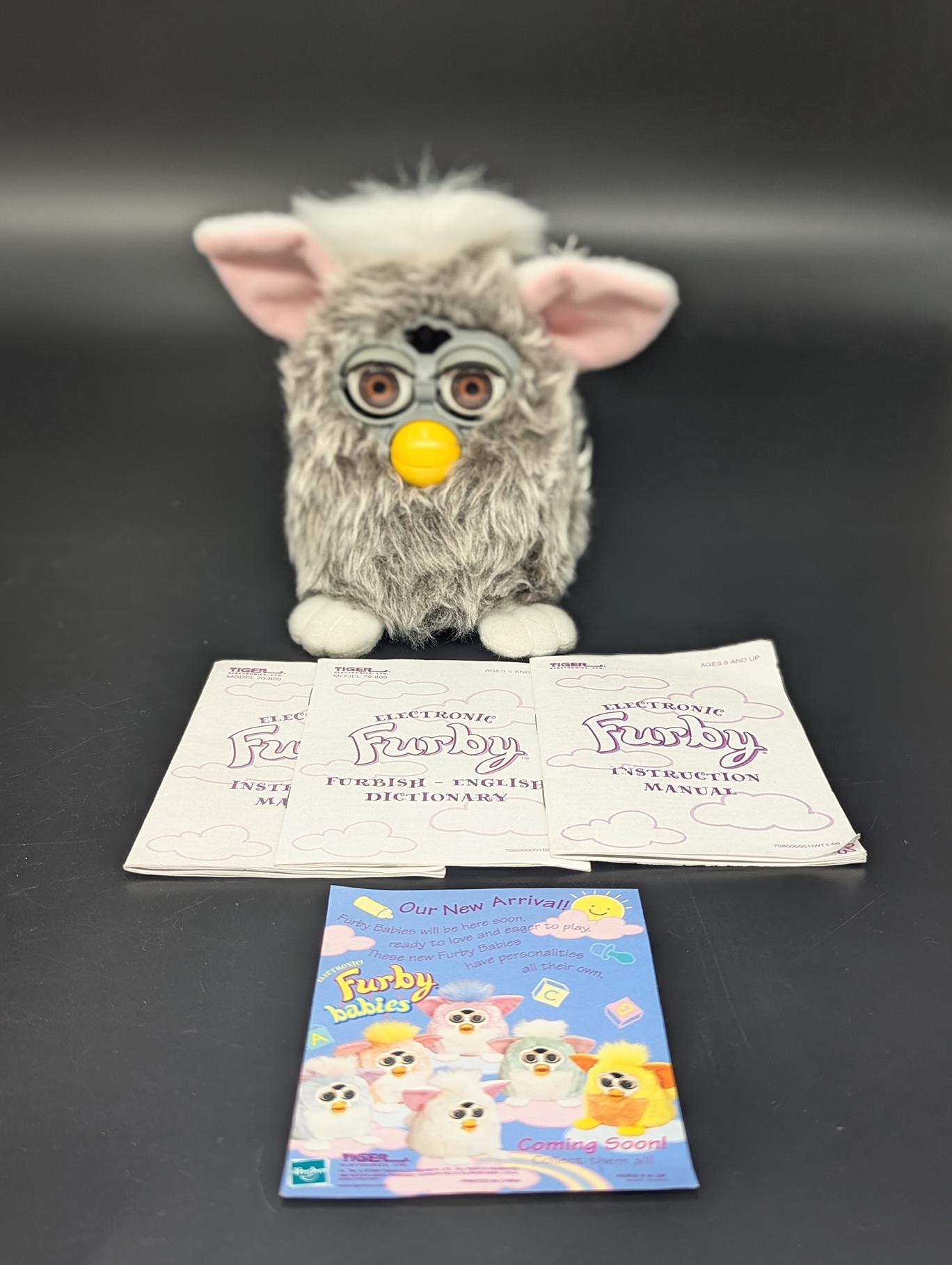 Vintage 1998 Original Gray Owl FURBY by Tiger Electronics Vintage 1998 Original Gray Owl FURBY by Tiger Electronics