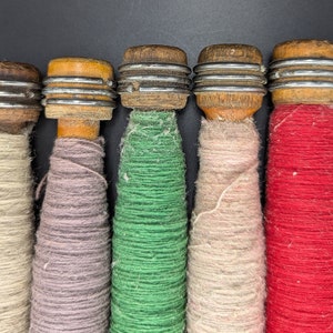Vintage SET OF 7 Textile Wooden Spools With Various Colored Yarn/thread ...