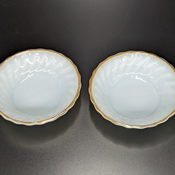 Vintage Set of 2 Anchor Hocking 1950s Berry/Dessert Bowls milk glass Suburbia pattern - V0750