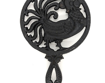 Vintage Large 11.25" Cast Iron Rooster Kitchen Trivet - V6765