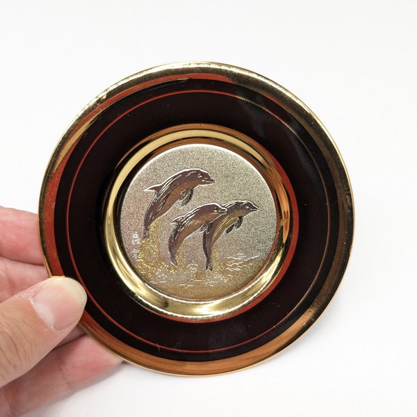 Vintage Japanese 4" plate with Dynasty Gallery Art Of Chokin engraved Dolphins - V1066