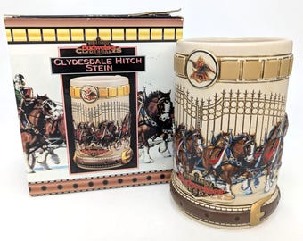 Vintage 1996 BUDWEISER "Clydesdales Hitch Stein"  featuring the World Famous Clydesdales Horses - V6449