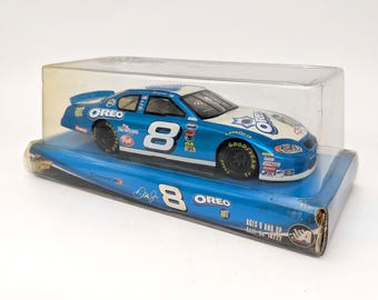 Vintage 2004 Winners Circle DALE EARNHARDT Jr. #8 OREO 1992 1:24 Die Cast Car with possible autograph - V5090