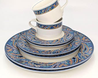 1960s Lefton Green Holly Berry Christmas Snack Plate & Coffee Cup