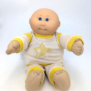 Vintage 1984 Collectible Cabbage Patch Kid Preemie Doll with blue eyes - V6050