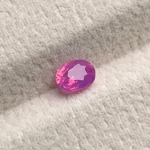 0.54ct  Natural Pink Milky Sapphire Viet Nam, Oval Shape, Unheat Sapphire Luc Yen