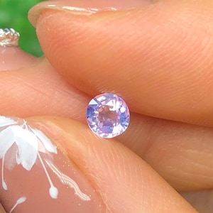 0.38  ct  Natural Silky Sapphire Viet Nam, Opalescent Sapphire, Unheat Sapphire Luc Yen