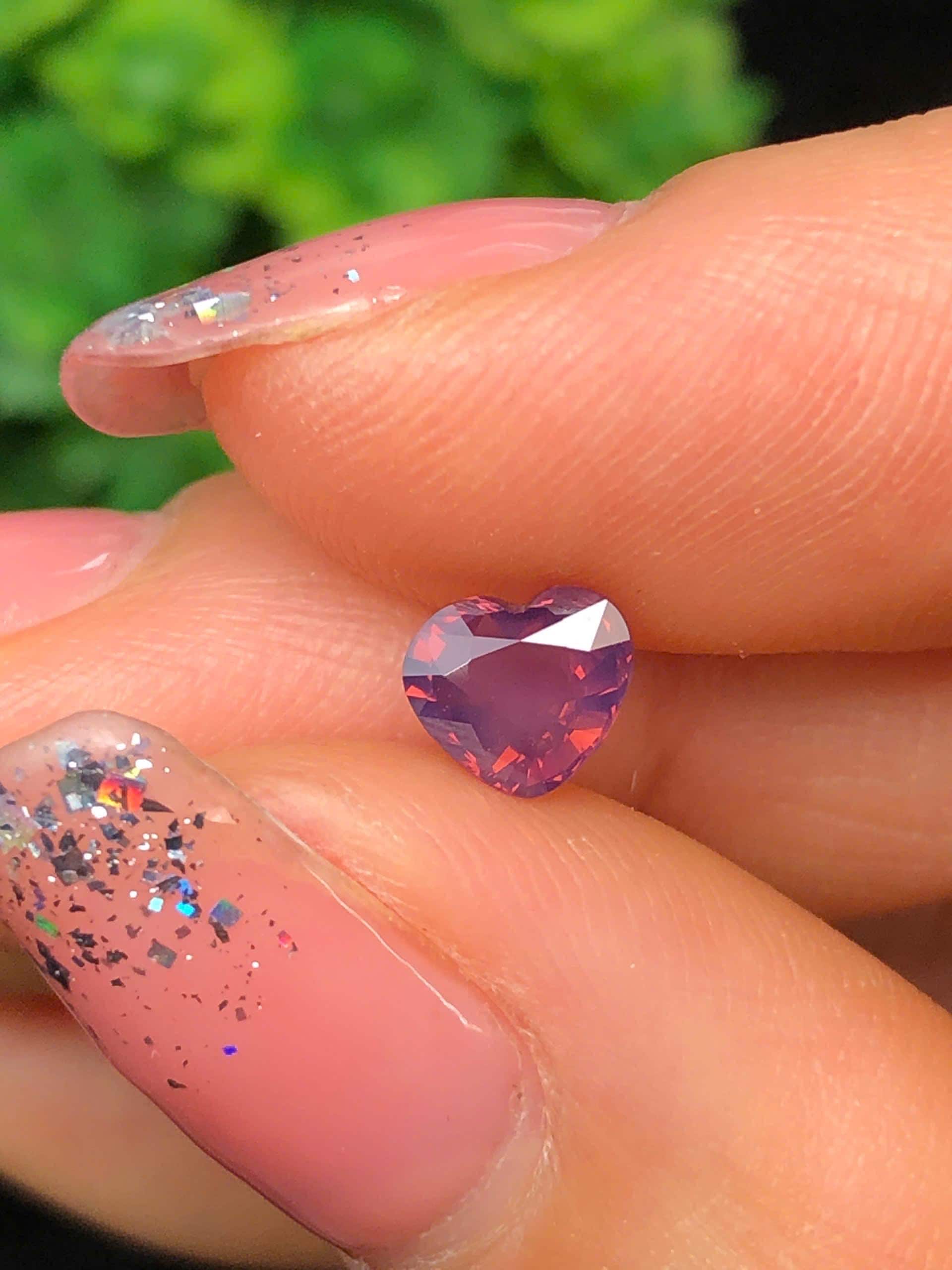 0.67 ct Natural Silky Sapphire Viet Nam, Opalescent Sapphire, heart Shape, Unheat Sapphire Luc Yen