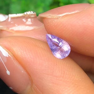 0.50 ct Natural Silky Sapphire Viet Nam, Opalescent Sapphire, Unheat Sapphire Luc Yen