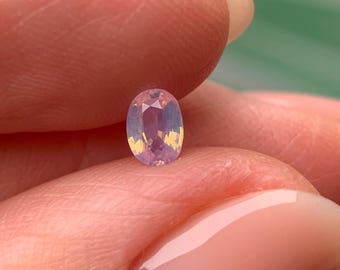 ベトナム、ルーク・イエン産、1.47カラットのバイカラーサファイア