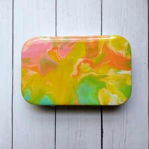 Travel Tin A0018