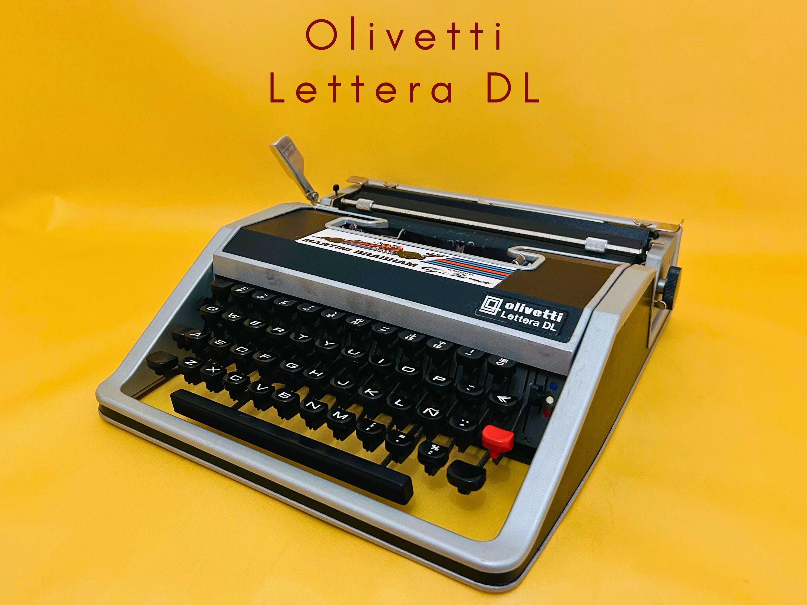 Olivetti タイプライター lettera 32 ジャンク品(L129)