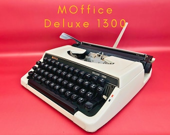 Working Typewriter MOffice Deluxe 1300 White Typewriter with Case Manual Typewriter QWERTZ 1970s Retro Gift Writer Modernist Office Gift